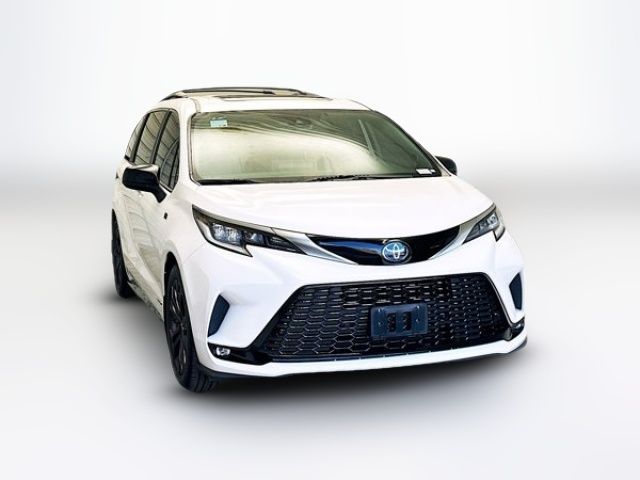 2021 Toyota Sienna XSE