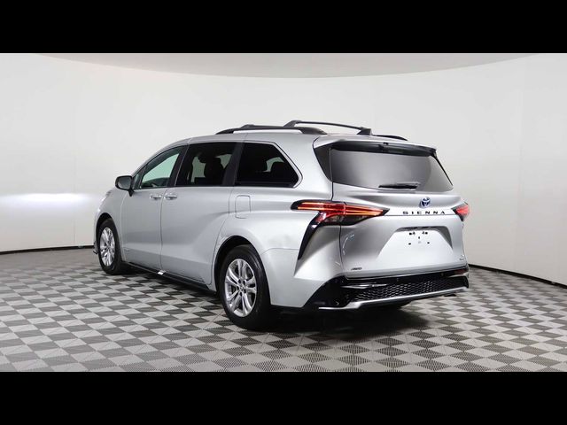 2021 Toyota Sienna XSE