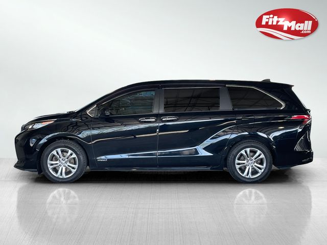 2021 Toyota Sienna XSE
