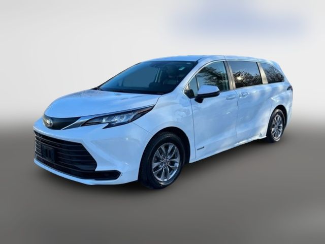 2021 Toyota Sienna LE