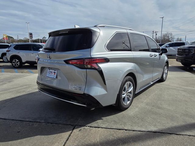 2021 Toyota Sienna Limited