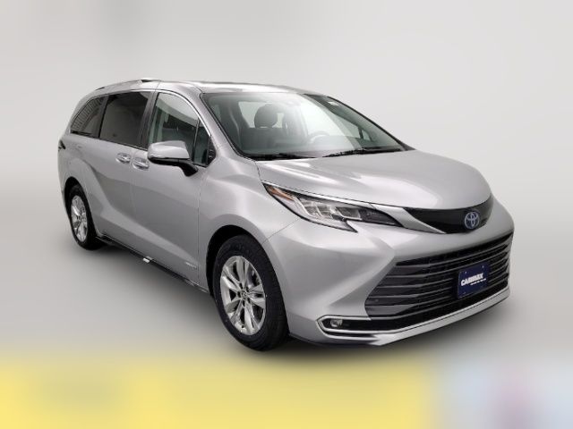 2021 Toyota Sienna Limited