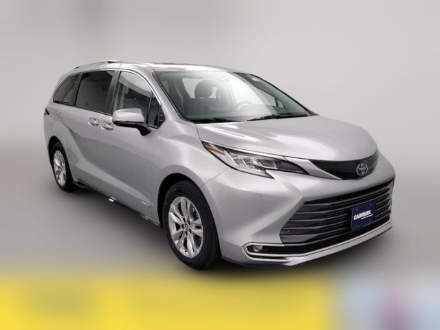 2021 Toyota Sienna Limited