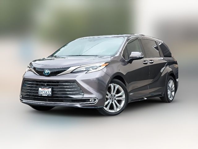 2021 Toyota Sienna Platinum