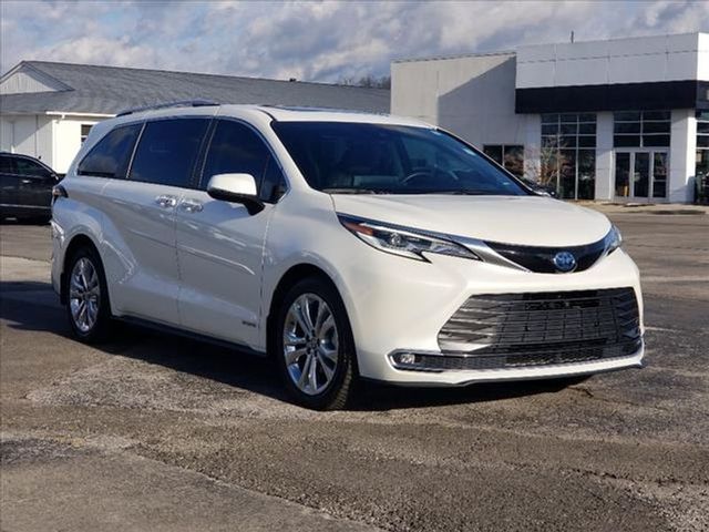 2021 Toyota Sienna Platinum