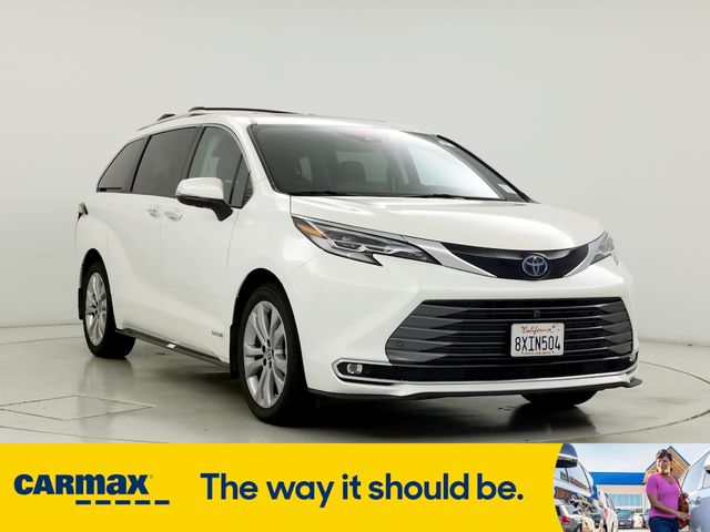 2021 Toyota Sienna Platinum