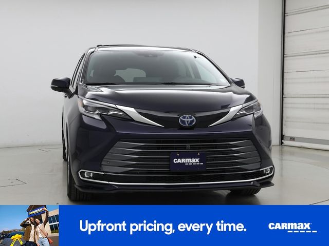 2021 Toyota Sienna Platinum