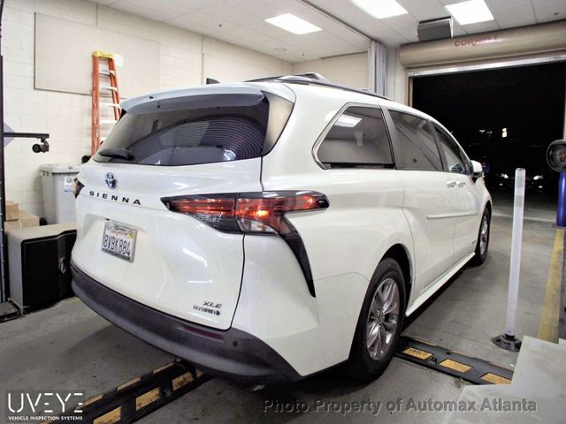 2021 Toyota Sienna XLE