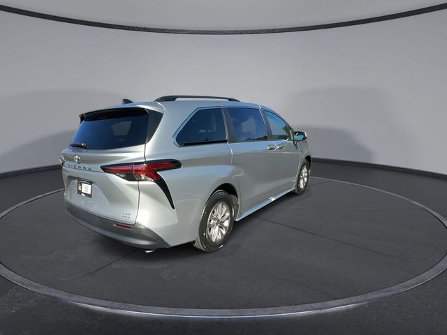 2021 Toyota Sienna XLE