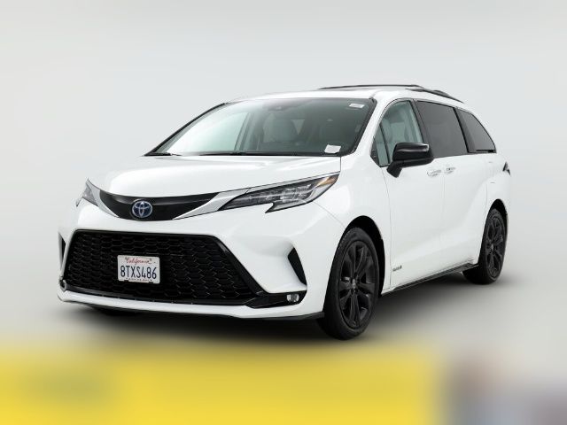 2021 Toyota Sienna XSE