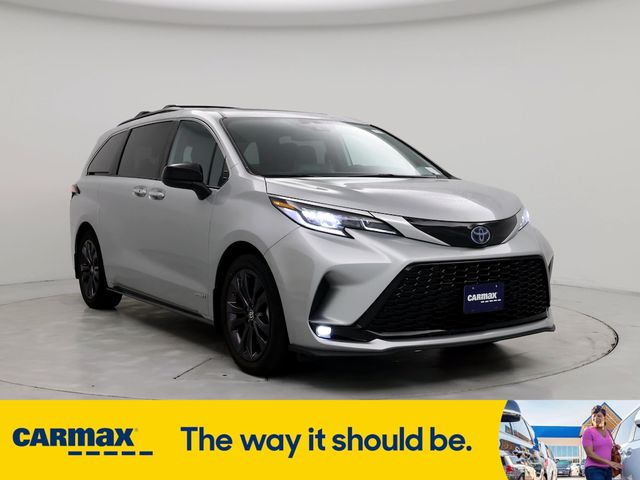 2021 Toyota Sienna XSE