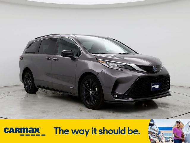 2021 Toyota Sienna XSE