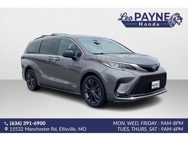 2021 Toyota Sienna XSE