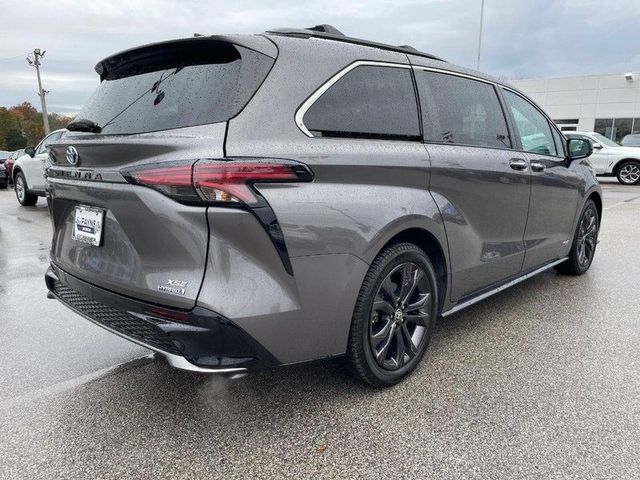 2021 Toyota Sienna XSE