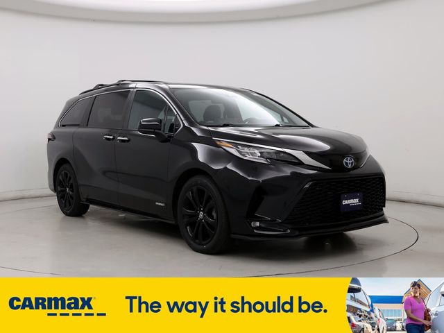 2021 Toyota Sienna XSE