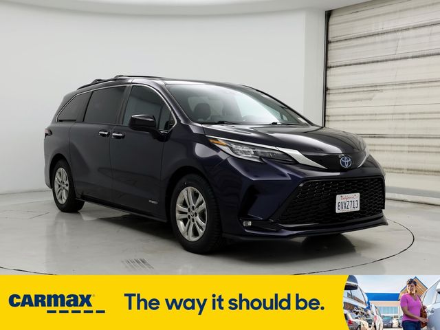 2021 Toyota Sienna XSE