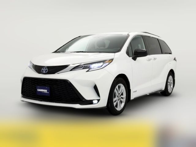 2021 Toyota Sienna XSE