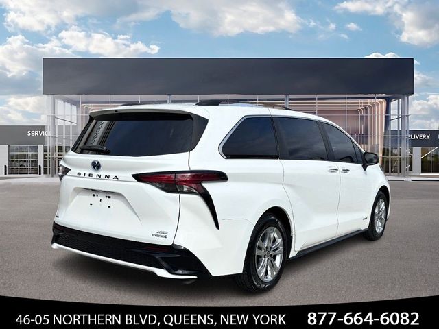 2021 Toyota Sienna XSE