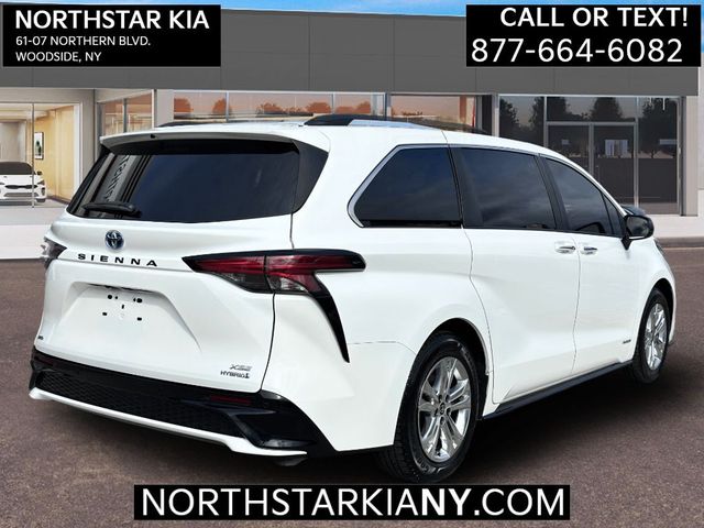 2021 Toyota Sienna XSE