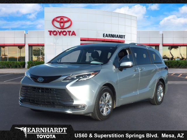 2021 Toyota Sienna Platinum