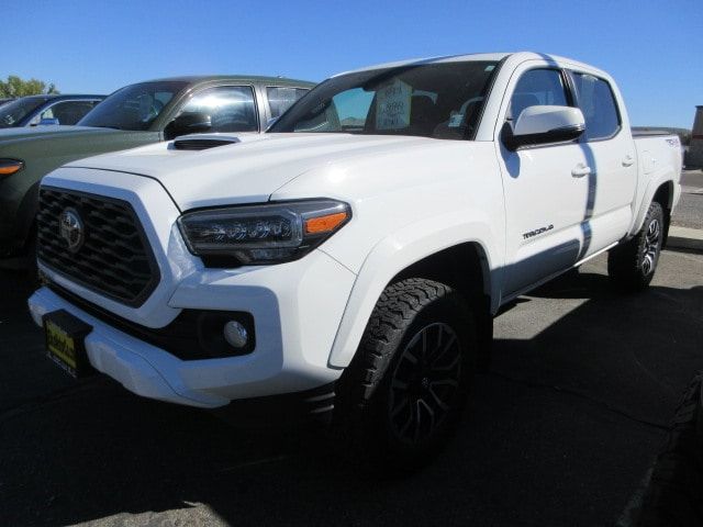 2021 Toyota Tacoma TRD Sport