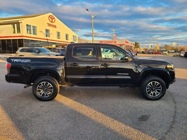 2021 Toyota Tacoma TRD Sport