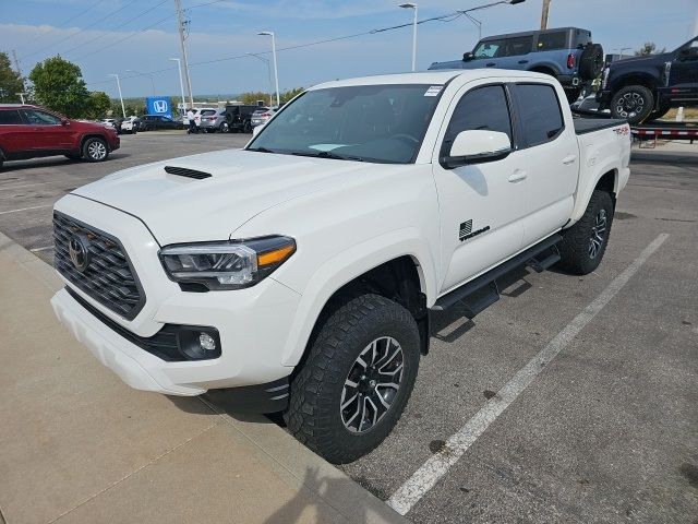 2021 Toyota Tacoma TRD Sport