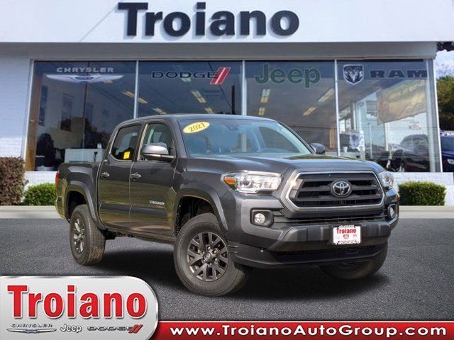 2021 Toyota Tacoma 