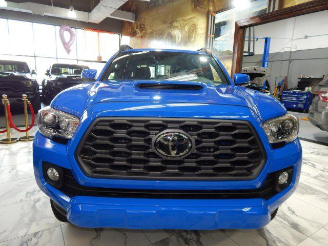 2021 Toyota Tacoma TRD Sport