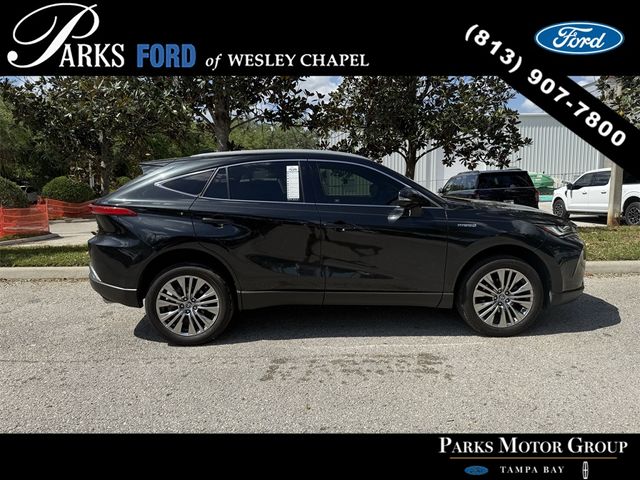 2021 Toyota Venza XLE