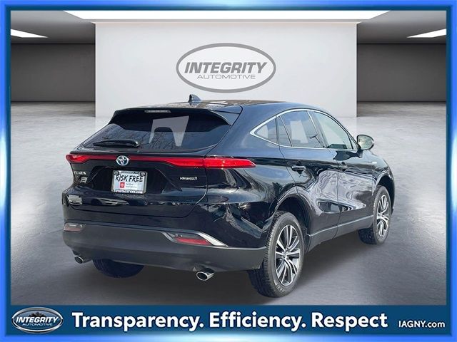 2021 Toyota Venza LE