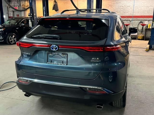 2021 Toyota Venza XLE