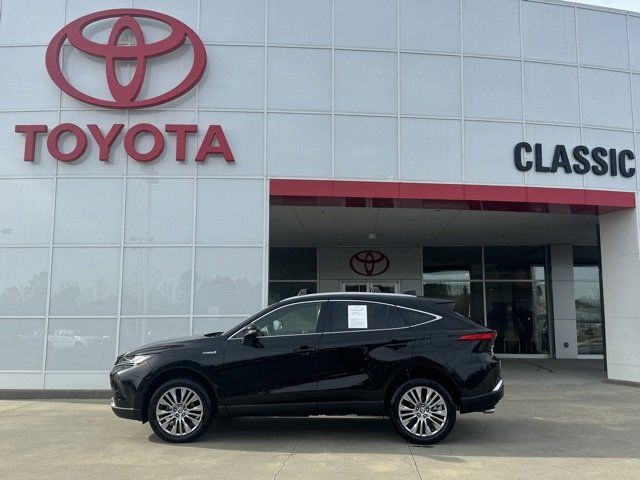 Used Toyota SUV Near Me | Capital One Auto Navigator
