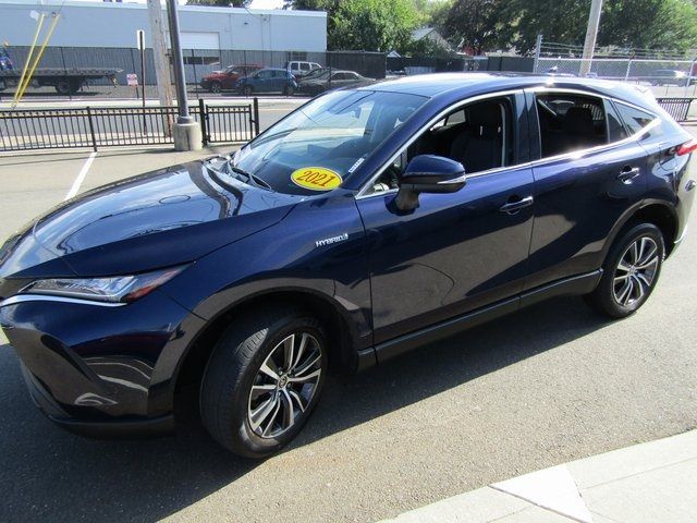 2021 Toyota Venza LE