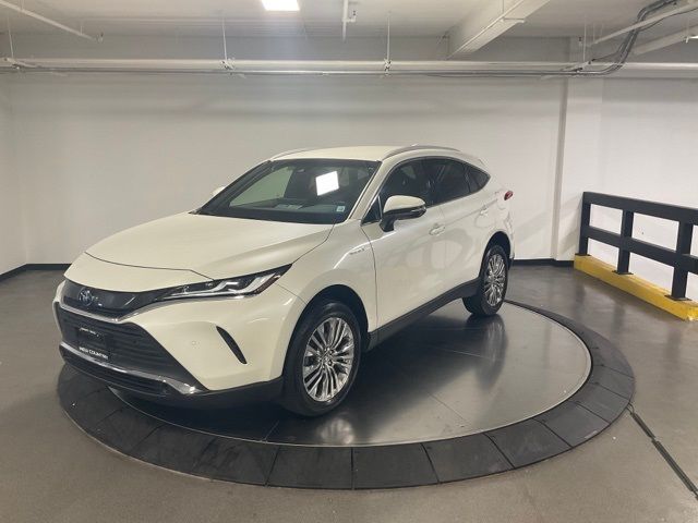 2021 Toyota Venza XLE