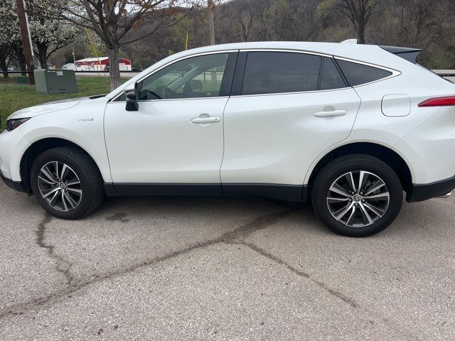 2021 Toyota Venza LE