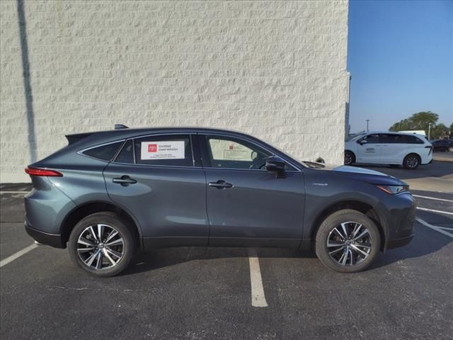 2021 Toyota Venza LE