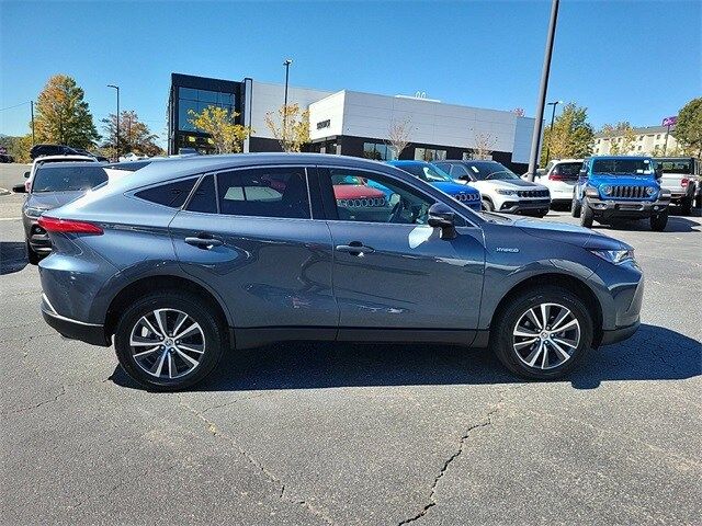 2021 Toyota Venza LE