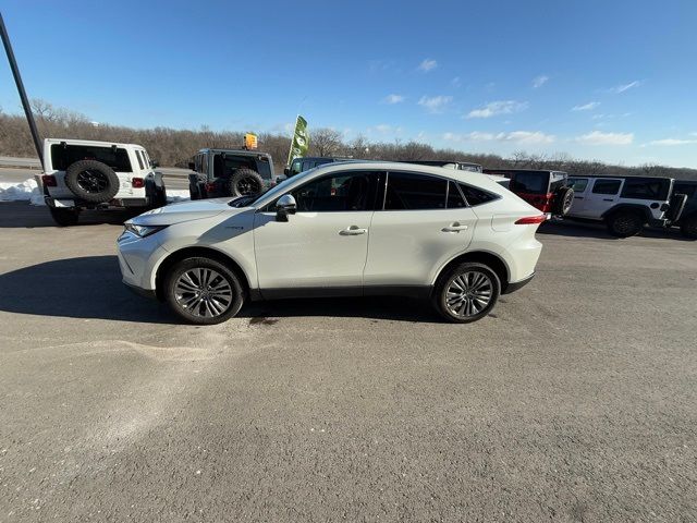 2021 Toyota Venza LE