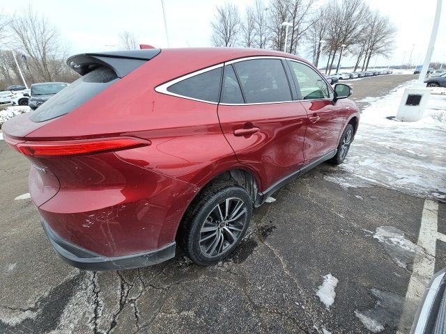 2021 Toyota Venza LE