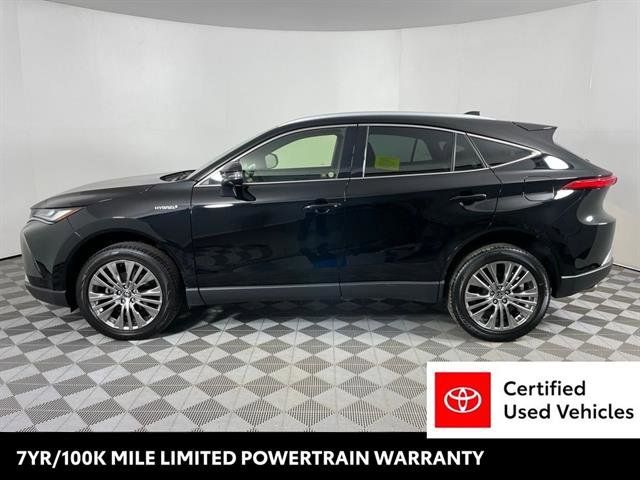 2021 Toyota Venza LE