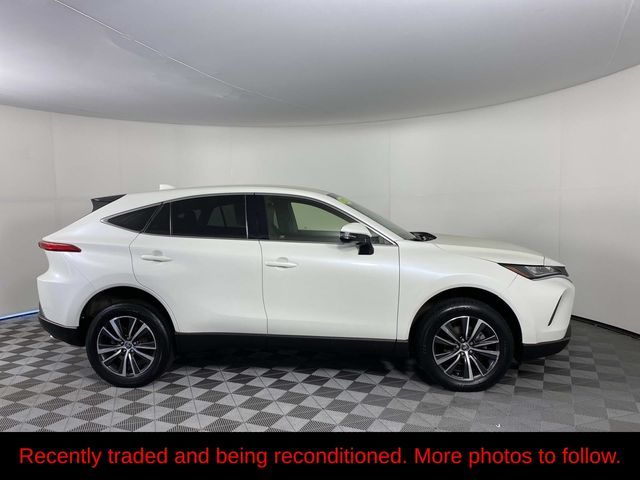 2021 Toyota Venza LE