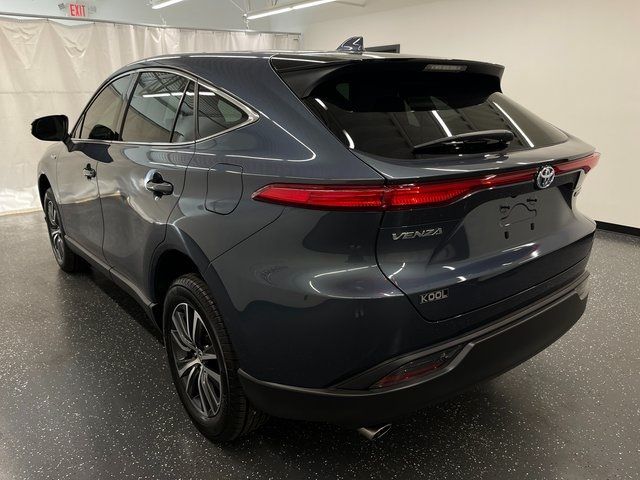 2021 Toyota Venza LE