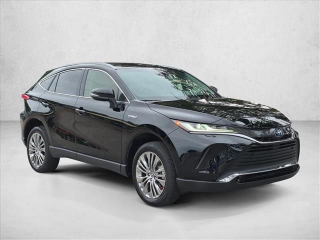 2021 Toyota Venza XLE