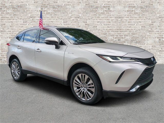 2021 Toyota Venza XLE