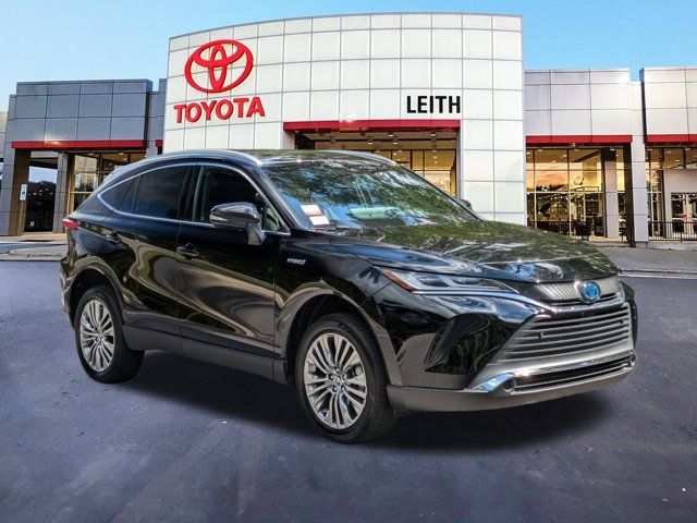 2021 Toyota Venza XLE