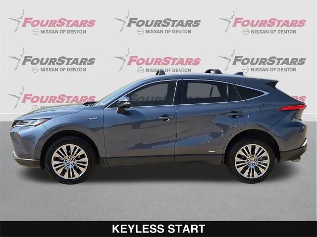 2021 Toyota Venza XLE