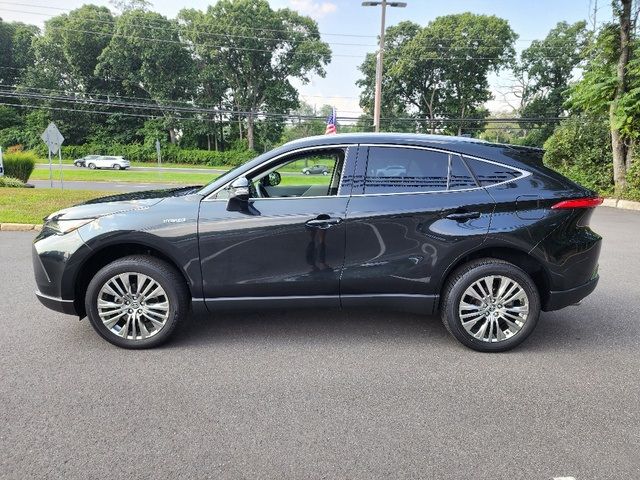 2021 Toyota Venza XLE