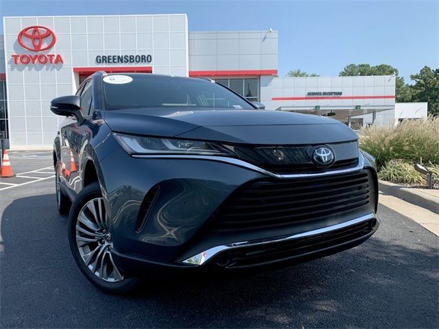 2021 Toyota Venza XLE