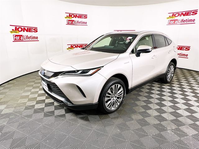 2021 Toyota Venza XLE